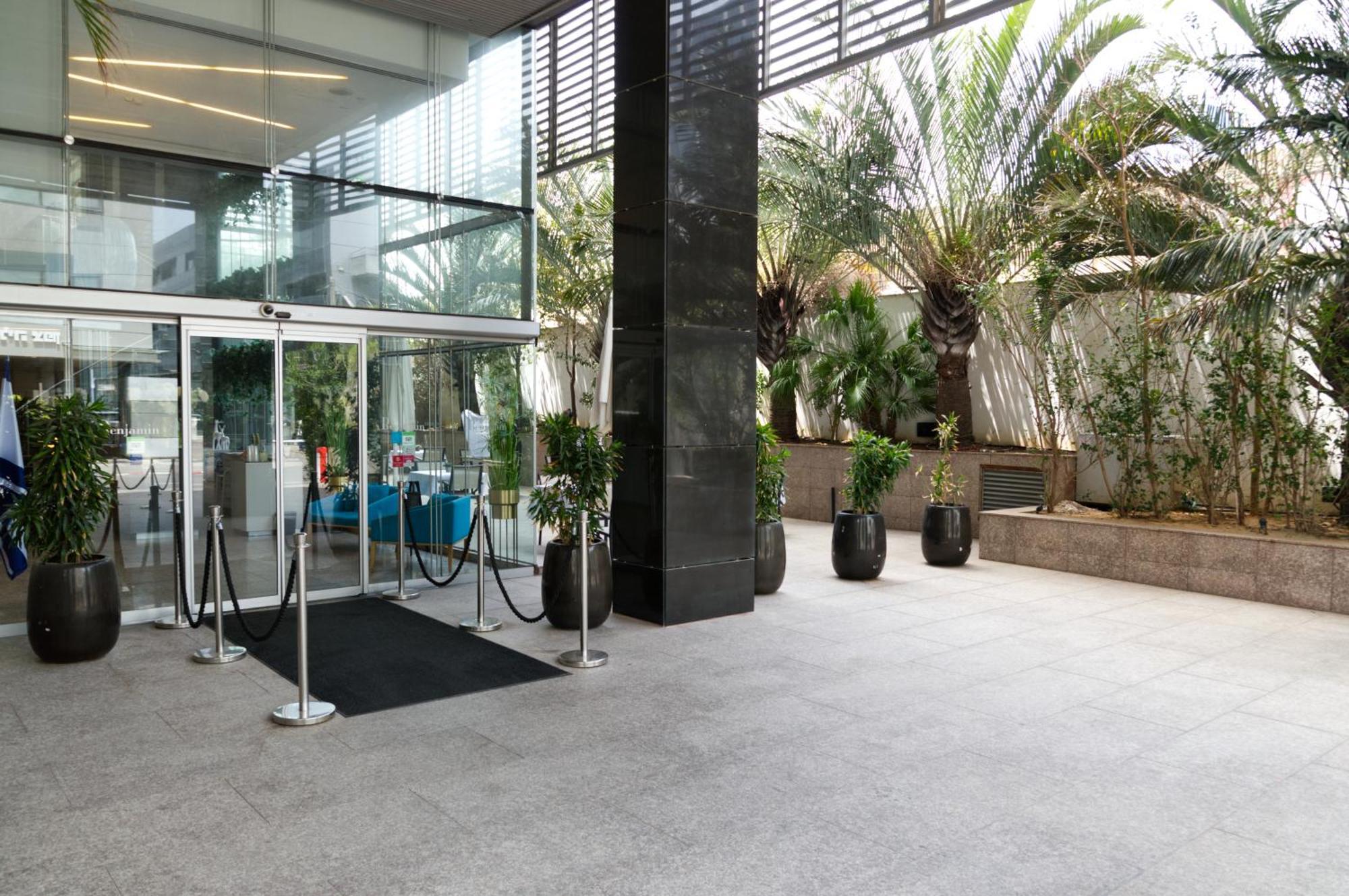 Benjamin Business Hotel Herzliya Exterior foto